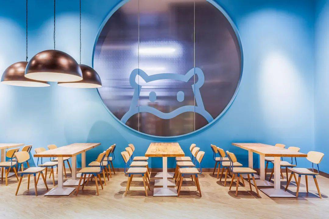 西贝阿里巴巴盒马机器人餐厅，打造未来概念的餐饮空间设计